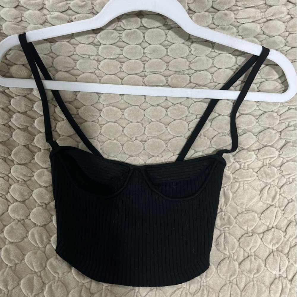 Urban crop top